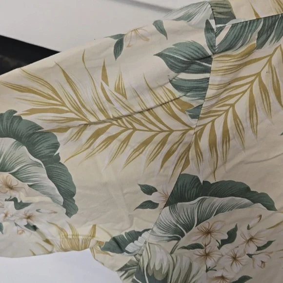 ALOHA REPUBLIC Tropical Leaf  Shirt - Picture 2 of 9